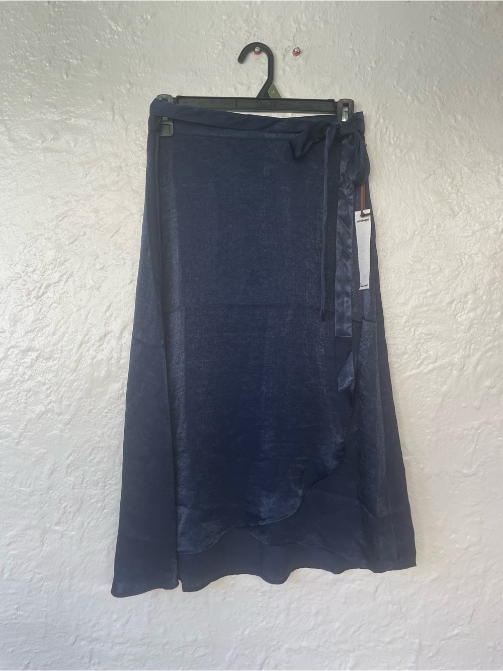 NWT Willow & Clay a-line wrap navy blue ruffled hem maxi skirt tie waist;XS